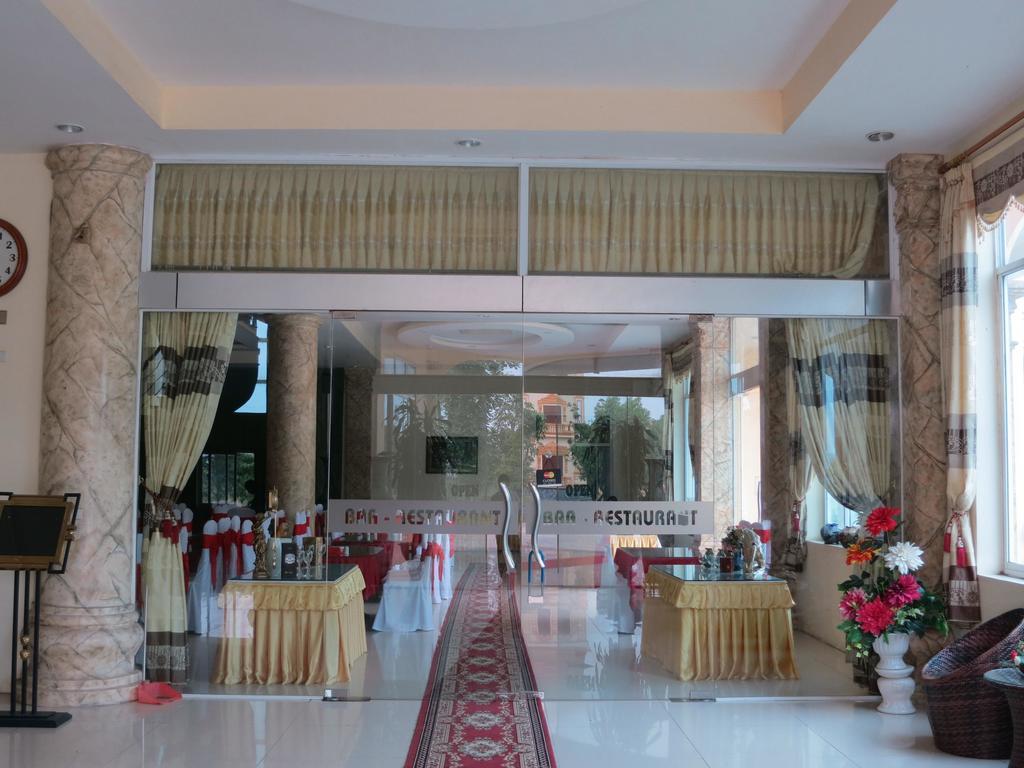 Gold Hotel Ninh Binh Exterior foto